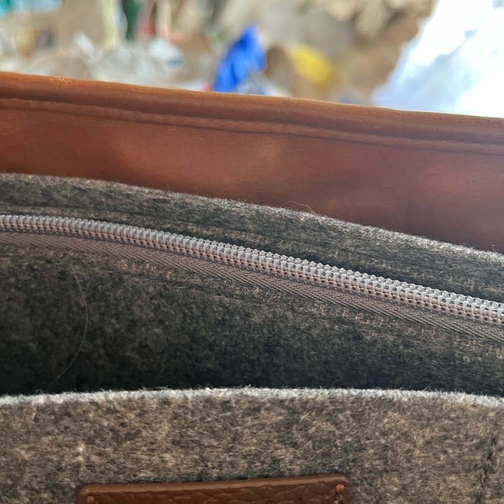 2 for Authentic MCM Cognac Visetos Tote and  new felt organizer - Picture 14 of 15